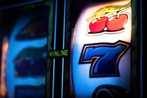 Comparing Games and Bonuses Across casino non aams Platforms